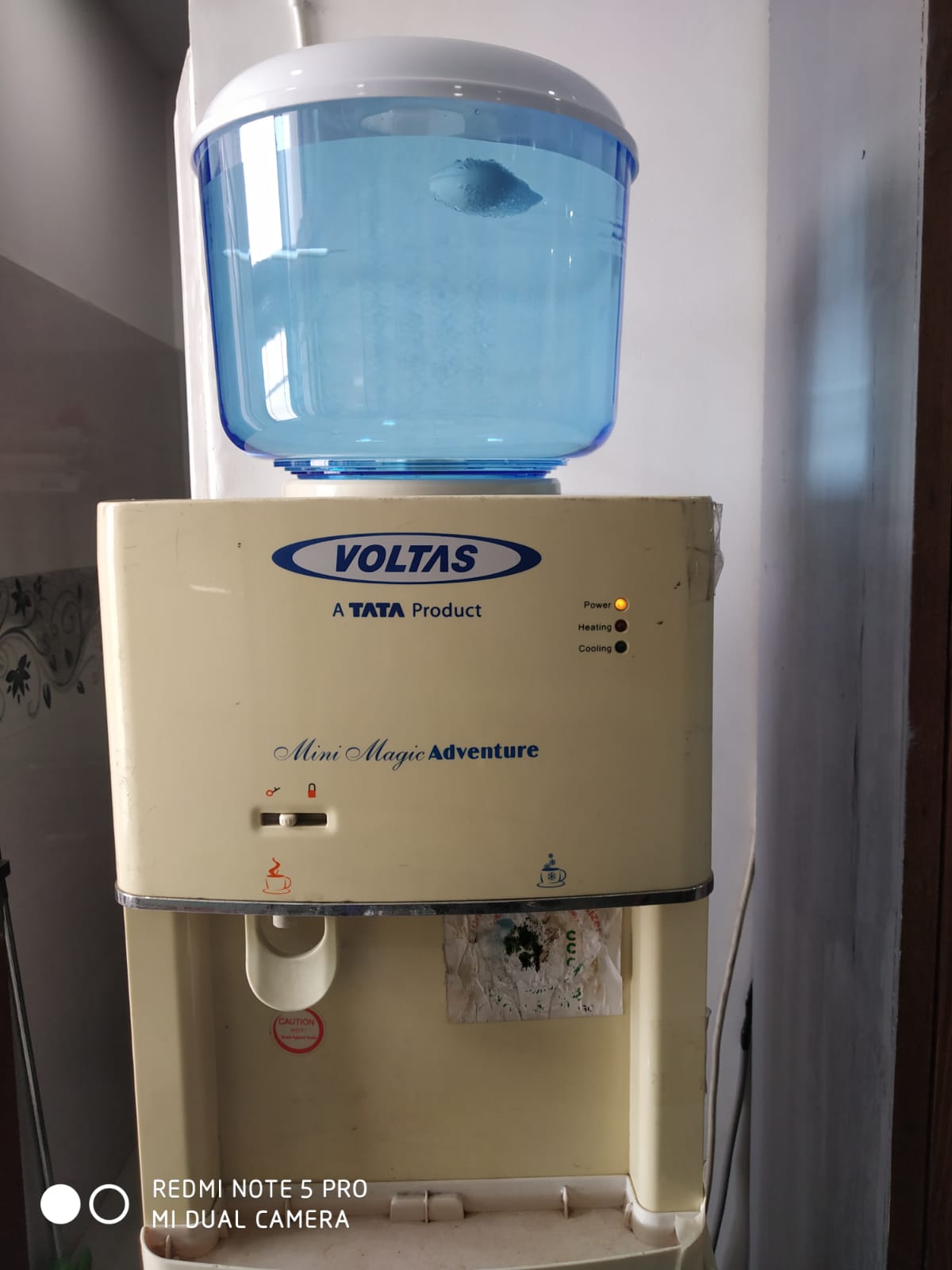 Voltas water dispenser