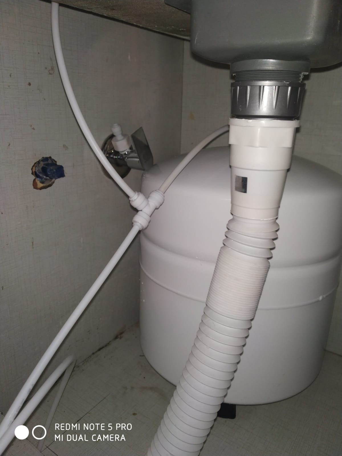 RO pressurised storage tank